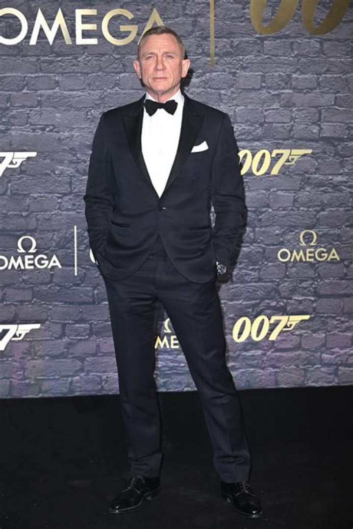15 Amazing Bodies from James Bond Films