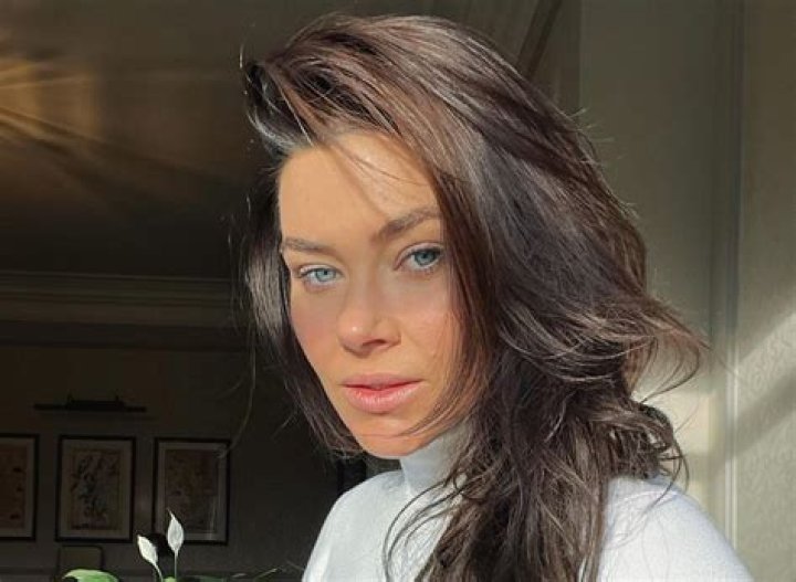 Brittany Hockley in Bathing Suit Says "Don't Worry" — Celebwell