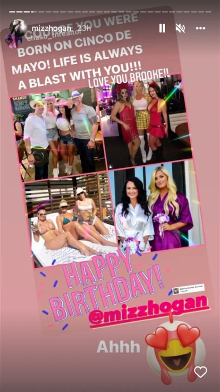 Brooke Hogan in Bathing Suit Has "Happy Birthday" — Celebwell