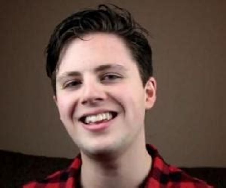 Corl Biography - Facts, Childhood, Family Life & Achievements