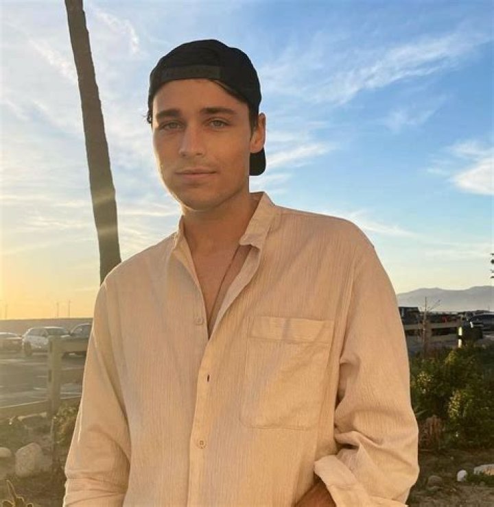 Curtis Newbill – Bio, Facts, Family Life & Career