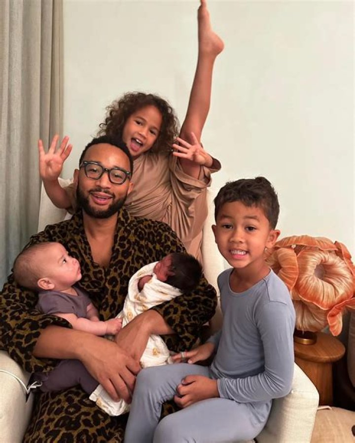 How Many Kids Do Meech Has? – Celebrity