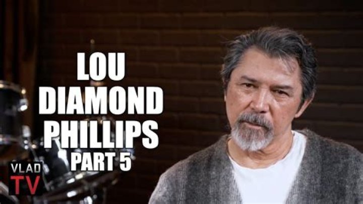 How old was Lou Diamond Phillips when he filmed La Bamba? – Celebrity