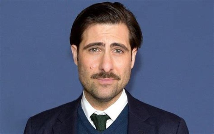 Jason Schwartzman Biography - Facts, Childhood, Family Life & Achievements