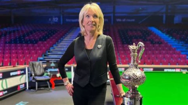 Jill Douglas Weight Loss: From Sports Presenter to Fitness Icon