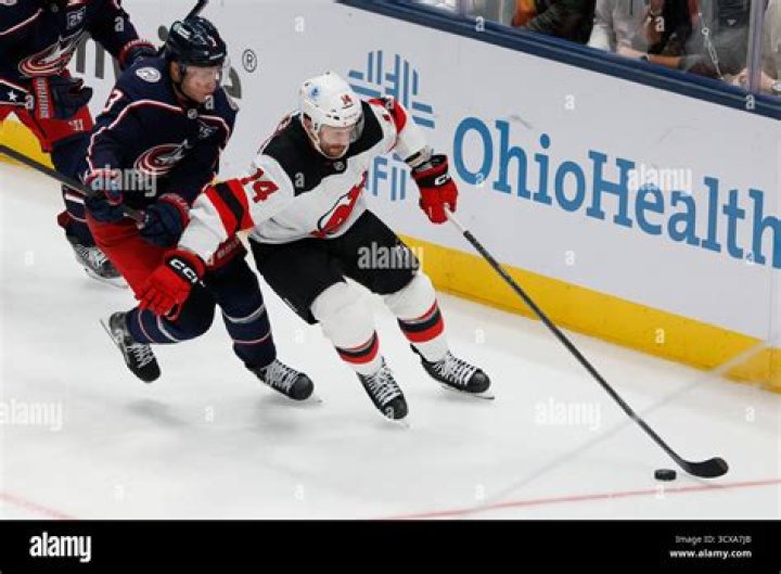 Luke Glendening – Professional Ice Hockey Player | Where and When was he born? Wiki, Age, Height, Net Worth, Girlfriend, Ethnicity