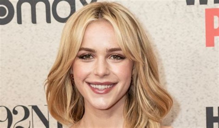 Mad Men Star Kiernan Shipka Shares Swimsuit Photo "For My Birthday"