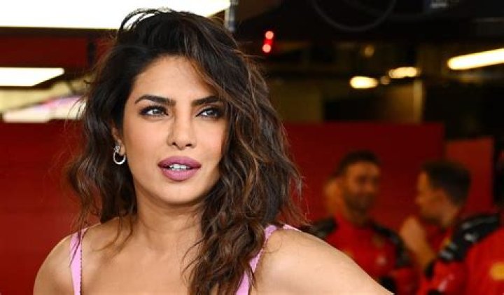 Priyanka Chopra in Two-Piece Workout Gear Has “Finally Going Back to Work Energy”