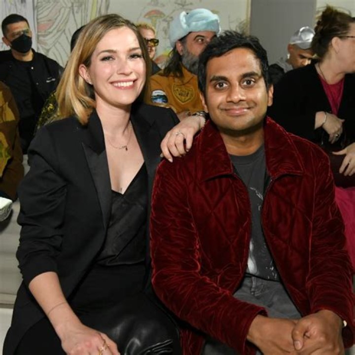 Serena Skov Campbell (Girlfriend of Aziz Ansari) – Bio, Facts, Family Life