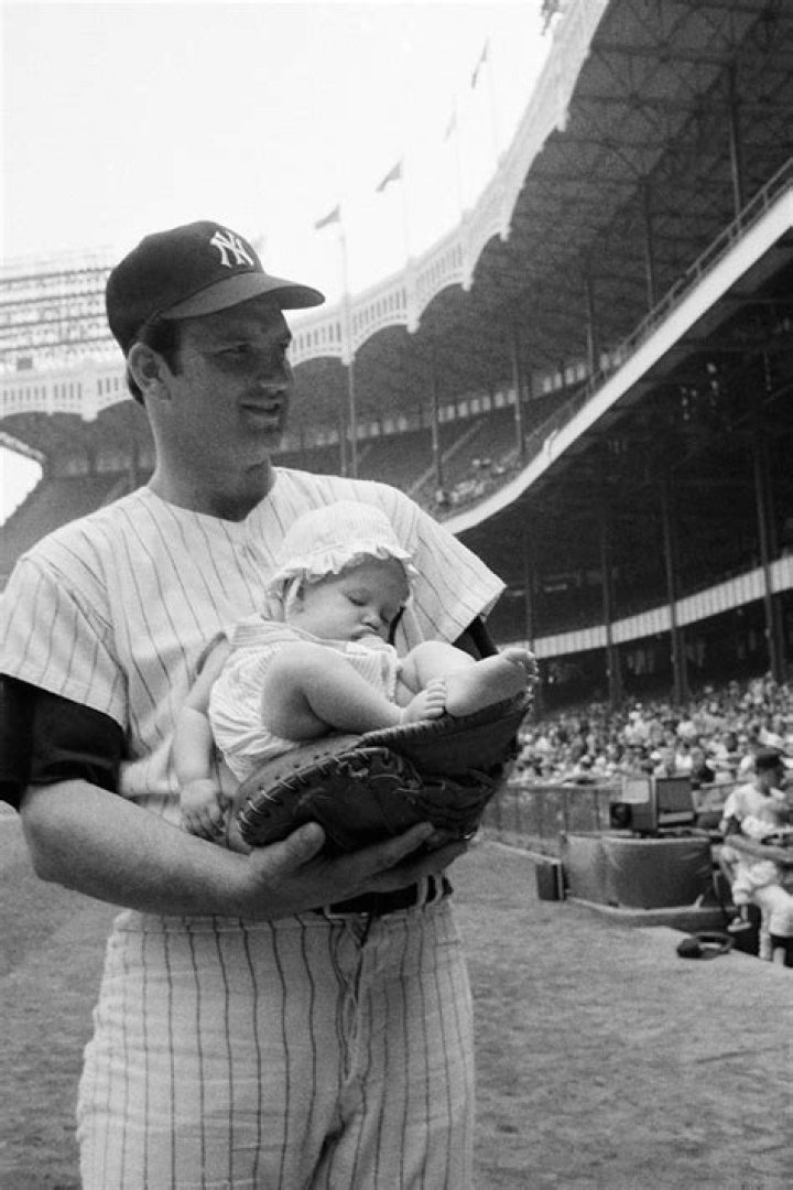 Thurman Munson Biography - Facts, Childhood, Family Life & Achievements