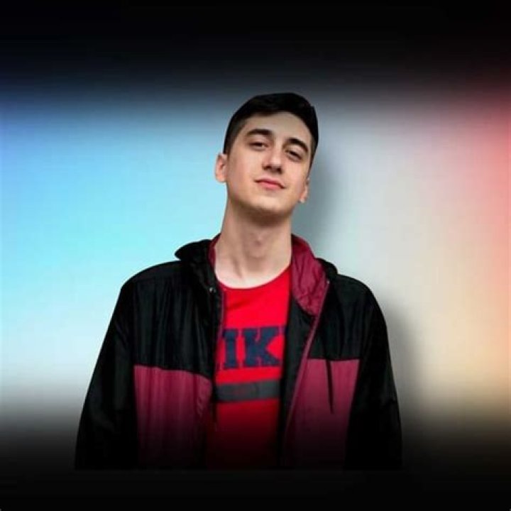 Victor Gabriel Prado Height, Weight, Net Worth, Age, Birthday, Wikipedia, Who, Instagram, Biography