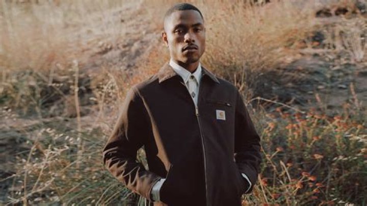 What Does Carhartt Logo Mean? – Celebrity