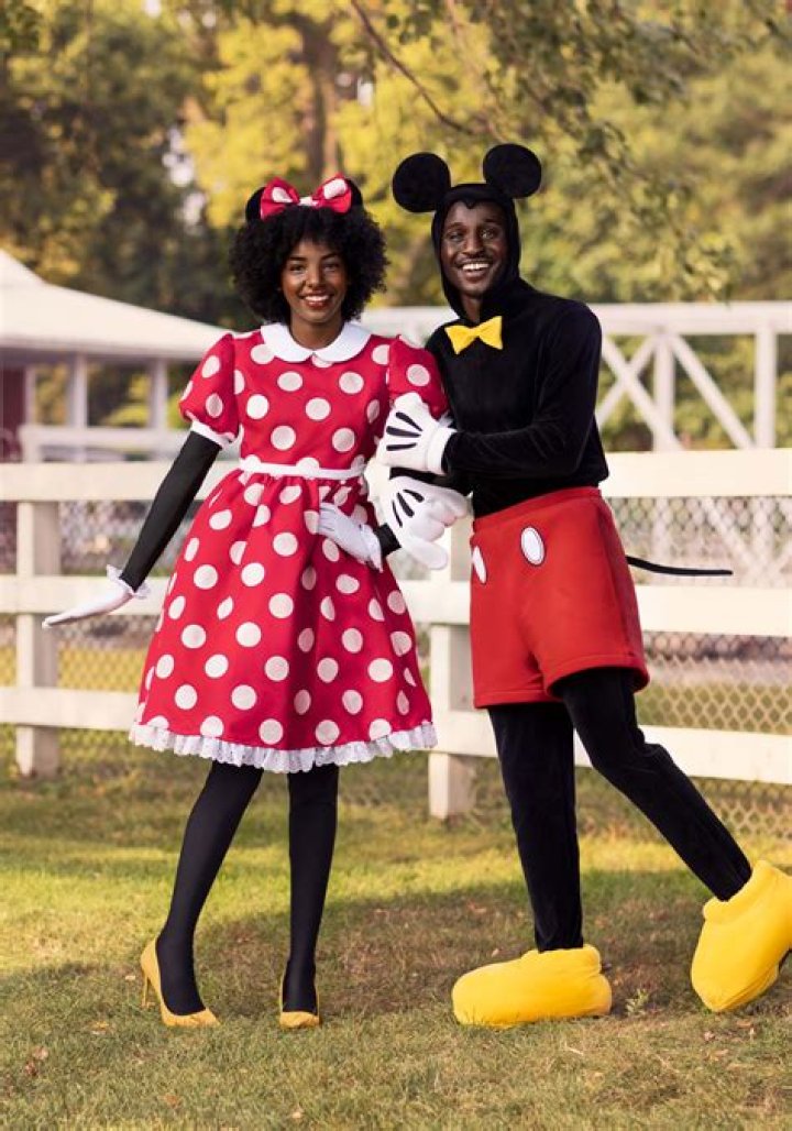 What was the first Mickey Mouse costume? – Celebrity